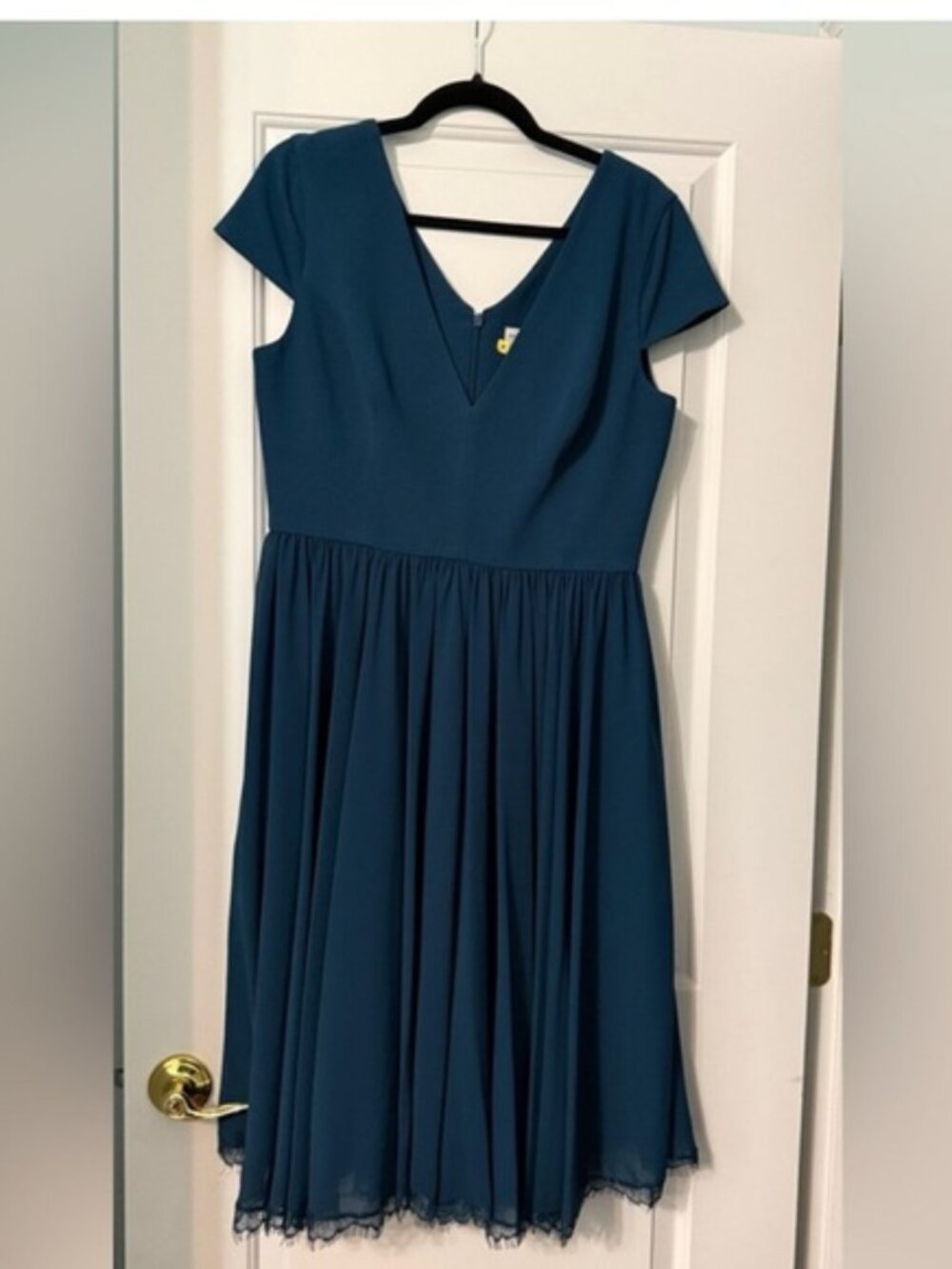 Elegant Teal Dress with Lace Hem